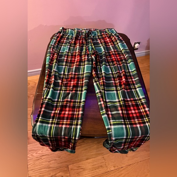 Red, white & green plaid fleece pj set size XL - Picture 3 of 8